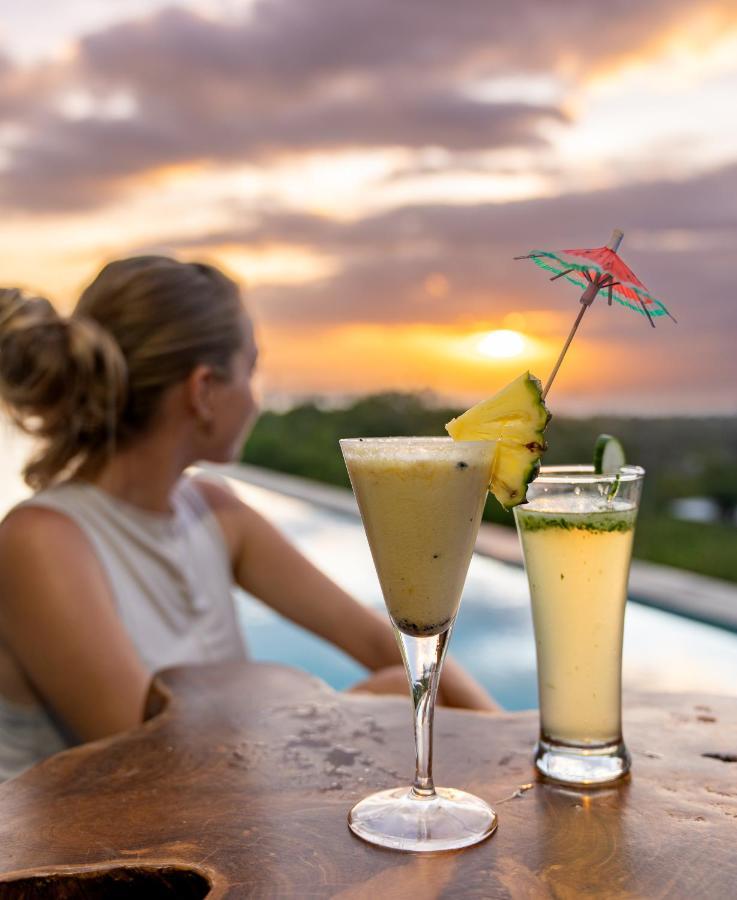 Toyapakeh Mambo Hill Resort מראה חיצוני תמונה